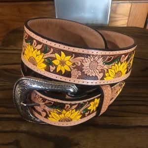 Leather belt
